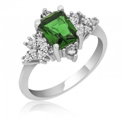 Gümüş Yeşil Baget Taşlı Kadın Yüzük Gümüş Yeşil Baget Taşlı Kadın Yüzük