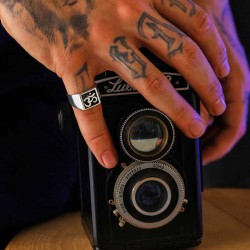 Gümüş Om Sembolü Erkek Yüzük Gümüş Om Sembolü Erkek Yüzük