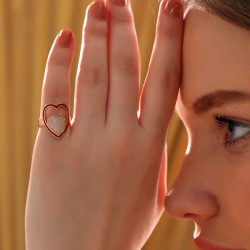 Gümüş Rose Beyaz Taşlı Kalpli Kadın Yüzük Gümüş Rose Beyaz Taşlı Kalpli Kadın Yüzük