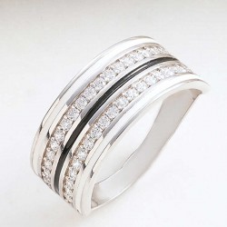 Gümüş Zirkon Taşlı Kadın Yüzük Gümüş Zirkon Taşlı Kadın Yüzük