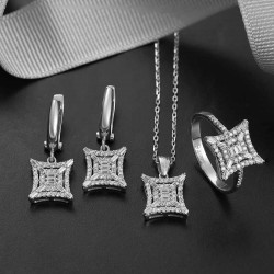 Gümüş Kare Zirkon Taşlı Kadın Set Gümüş Kare Zirkon Taşlı Kadın Set