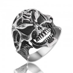 Gümüş Kuru Kafa Erkek Yüzük Gümüş Kuru Kafa Erkek Yüzük