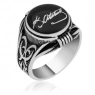 Gümüş Kemal Atatürk İmzalı Erkek Yüzük Gümüş Kemal Atatürk İmzalı Erkek Yüzük