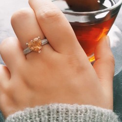 Gümüş Kalpli Bayan Yüzük Gümüş Kalpli Bayan Yüzük