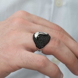 Gümüş Kartal Kafası Figürlü Erkek Yüzük Gümüş Kartal Kafası Figürlü Erkek Yüzük