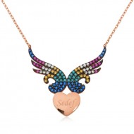 Gümüş Kişiye Özel İsimli Kanatlı Kalp Bayan Kolye Gümüş Kişiye Özel İsimli Kanatlı Kalp Bayan Kolye