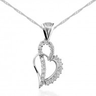 Gümüş Kalpli Bayan Kolye Gümüş Kalpli Bayan Kolye