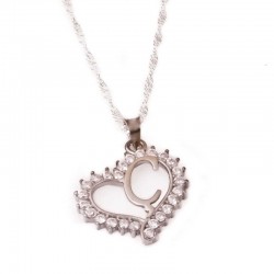 Gümüş Ç Harfi Kalpli Bayan Kolye Gümüş Ç Harfi Kalpli Bayan Kolye