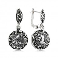 Gümüş Markazit Taşlı Tuğra Küpe Gümüş Markazit Taşlı Tuğra Küpe