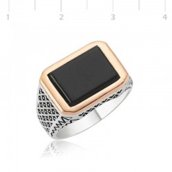 Gümüş Siyah Taşlı Erkek Yüzük Gümüş Siyah Taşlı Erkek Yüzük