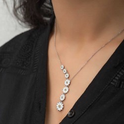 Gümüş Sıralı Papatya Kolye Gümüş Sıralı Papatya Kolye