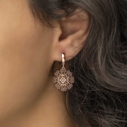 Gümüş Etnik Desenli Bayan Küpe Gümüş Etnik Desenli Bayan Küpe