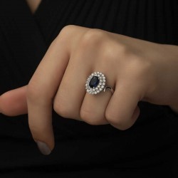 Gümüş Safir Renkli Bayan Yüzük Gümüş Safir Renkli Bayan Yüzük