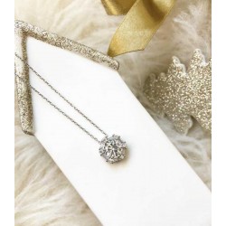 Gümüş Buz Beyazı Baget Taşlı Bayan Kolye Gümüş Buz Beyazı Baget Taşlı Bayan Kolye