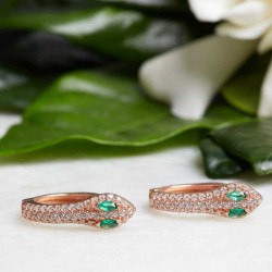 Gümüş Yeşil Gözlü Yılan Halka Küpe Gümüş Yeşil Gözlü Yılan Halka Küpe