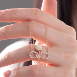 Gümüş Rose Sonsuz Gül Bayan Kolye Gümüş Rose Sonsuz Gül Bayan Kolye