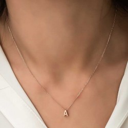 Gümüş Rose 3 Boyutlu A Harf Bayan Kolye Gümüş Rose 3 Boyutlu A Harf Bayan Kolye