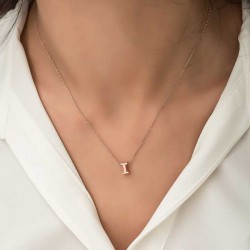 Gümüş Rose 3 Boyutlu I Harf Bayan Kolye Gümüş Rose 3 Boyutlu I Harf Bayan Kolye