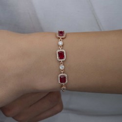 Gümüş Rose Baget Kırmızı Taşlı Kadın Bileklik Gümüş Rose Baget Kırmızı Taşlı Kadın Bileklik