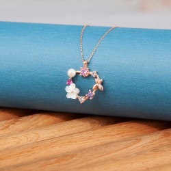 Gümüş Rose Manolya Çiçeği Kelebek Kadın Kolye Gümüş Rose Manolya Çiçeği Kelebek Kadın Kolye