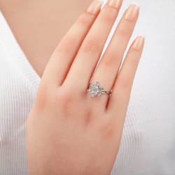 Gümüş Beyaz Taşlı Lotus Çiçeği Kadın Yüzük Gümüş Beyaz Taşlı Lotus Çiçeği Kadın Yüzük