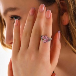 Gümüş Pembe Sevgi Çiçeği Kadın Yüzük Gümüş Pembe Sevgi Çiçeği Kadın Yüzük