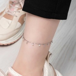 Gümüş Yuvarlak Zirkon Taşlı Halhal Gümüş Yuvarlak Zirkon Taşlı Halhal