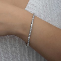 Gümüş Beyaz Taşlı Su Yolu Kadın Bileklik Gümüş Beyaz Taşlı Su Yolu Kadın Bileklik